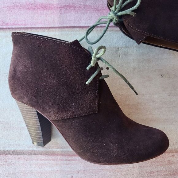 Fossil Brown‎ Suede Leather Lace Up Boho Heeled Ankle Booties Women's size 6.5 - Picture 3 of 6